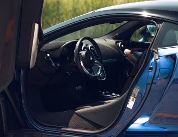 Interior 2020–24 McLaren GT [North America] '2019–24