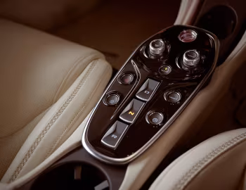 Interior McLaren GT [Japan] '2019–24