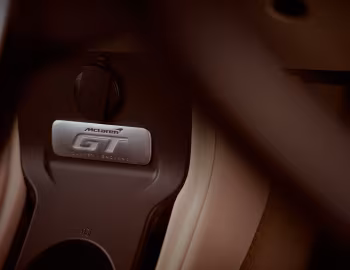 McLaren GT [Japan] '2019–24