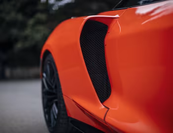 McLaren GTS [UK-spec] '2024–pr.