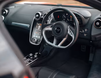 Painel frontal McLaren GTS [UK-spec] '2024–pr.