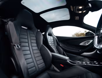 Interior McLaren GTS [UK-spec] '2024–pr.