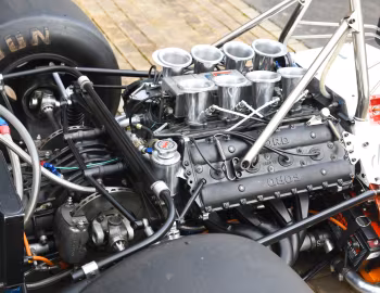 Sob o capô 1971 Yardley Team McLaren M19A (#1) '1972
