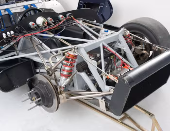 Sob o capô McLaren M1B '1965–66