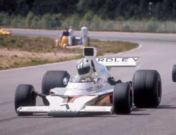 McLaren M23, Surtees TS14A