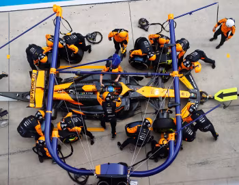 McLaren MCL38 '2024