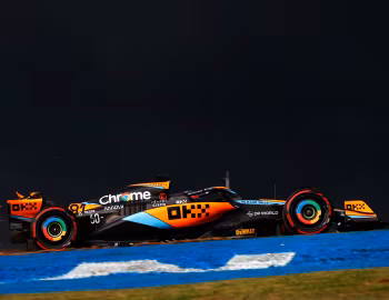 McLaren MCL60 '2023