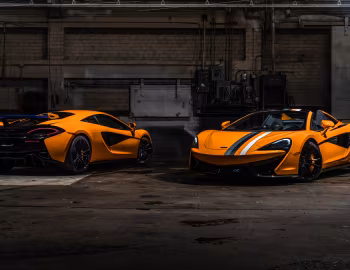 McLaren MSO 570S Spider "Papaya Spark", McLaren MSO 570S Coupé "Papaya Spark"