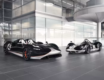 McLaren M1, McLaren MSO Elva M1A Theme