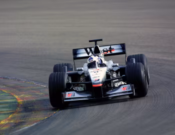 McLaren MP4/16 '2001