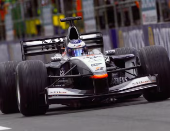 McLaren MP4/16 '2001