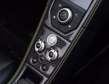 Interior 2015–19 McLaren MSO 650S Spider [North America] '2014–19
