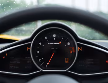 Painel 2015–19 McLaren MSO 650S Spider [North America] '2014–19