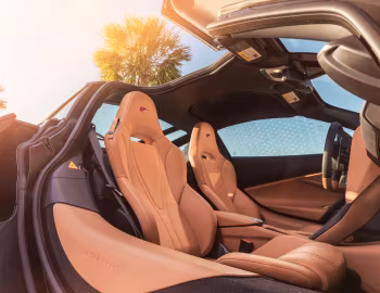 Interior 2018 McLaren MSO 720S Coupé [North America] '01.2018