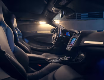 Интерьер Novitec McLaren GT '2020–н.в.