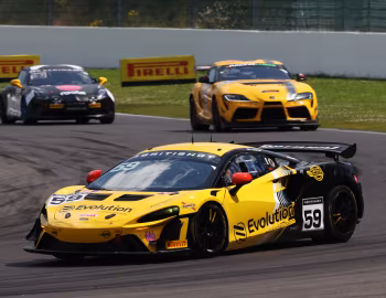 Optimum Motorsport McLaren Artura GT4 '2026