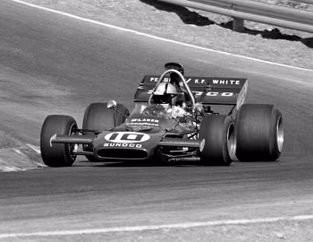 Penske-White Racing McLaren M19A (#1) '1971