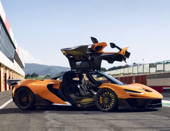 McLaren W1 [UK-spec] '2025–pr.