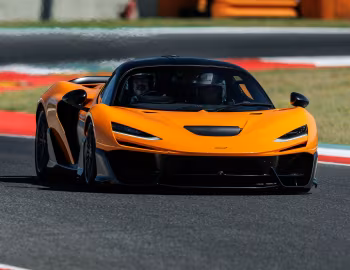 McLaren W1 [UK-spec] '2025–pr.