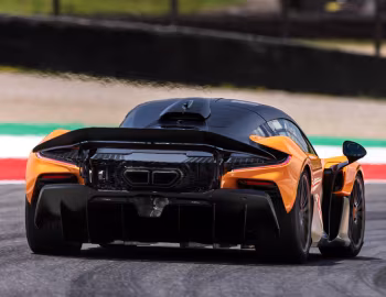 McLaren W1 [UK-spec] '2025–pr.