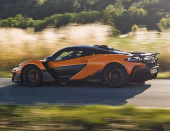 McLaren W1 [UK-spec] '2025–pr.