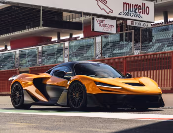 McLaren W1 [UK-spec] '2025–pr.