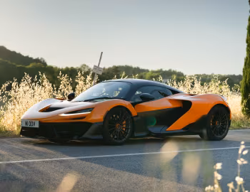 McLaren W1 [UK-spec] '2025–pr.