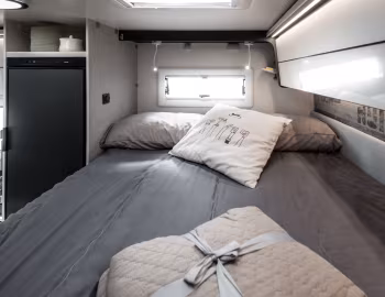 Interior 2025–pr. McLouis Mc4 Slim 331 '2024–pr.