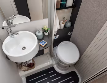 Interior 2025–pr. McLouis Mc4 Slim 331 '2024–pr.