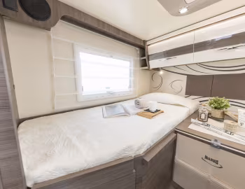 内饰 2020 McLouis Nevis 865G '2019–20