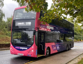 Volvo B8L MCV eVoSeti [UK-spec] (H60/38F) '09.2024