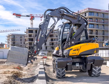 Mecalac 12MTX Forklift '04.2015–25