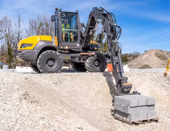 Mecalac 12MTX Forklift '04.2015–25