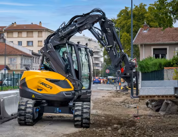 Mecalac 8MCR '2020–pr.