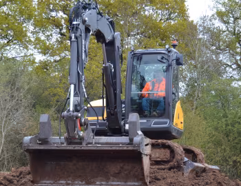 Mecalac 8MCR '2020–pr.
