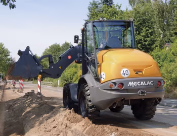 Mecalac AS700 '04.2012–22
