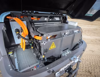 Under The Hood Mecalac e12 '2022–pr.