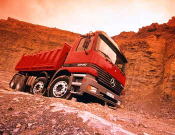 Mercedes-Benz Actros 3240 K Meiller Dreiseitenkipper (MP1) '04.1997–10.2002