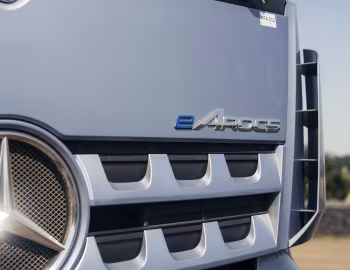 Mercedes-Benz eArocs 400 8×4 Meiller Dreiseitenkipper '2026
