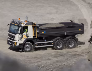 Volvo FMX 410 6×4 rigid Day cab with Meiller Dreiseitenkipper Typ D316 '2009–13