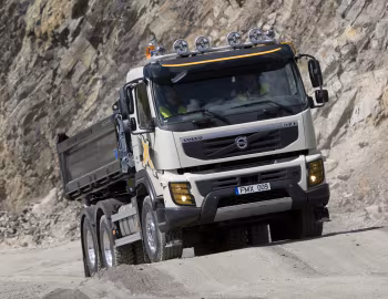 Volvo FMX 410 6×4 rigid Day cab with Meiller Dreiseitenkipper Typ D316 '2009–13
