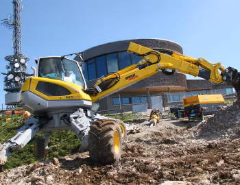 Menzi Muck M525 '2015–pr.