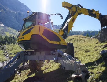 Menzi Muck M525 '2015–pr.