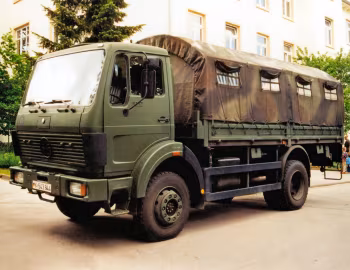 Mercedes-Benz 1017 A Pritschenwagen Bundeswehr-Ausführung (Br.380) '08.1977–????
