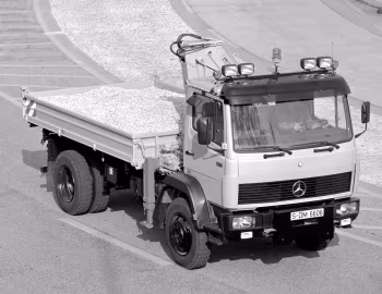 Mercedes-Benz 1117 AK Dreiseitenkipper mit Schneepflug (Br.676) '1986–????