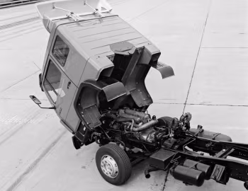 Bajo el capó Mercedes-Benz 1320 S (Br.677) '1984–????