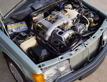 Bajo el capó Mercedes-Benz 190 D 2.5 Turbo (W201) '02.1986–08.1988
