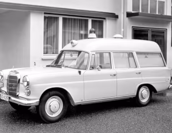 Mercedes-Benz 190 D Binz KTW (W110) '1961