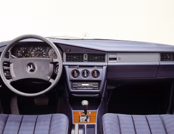 Panel frontal Mercedes-Benz 190 E [Worldwide] (W201) '10.1988–06.1993