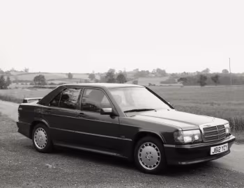 Mercedes-Benz 190 E 2.5-16 [UK-spec] (Bm.201.035) '1988–93